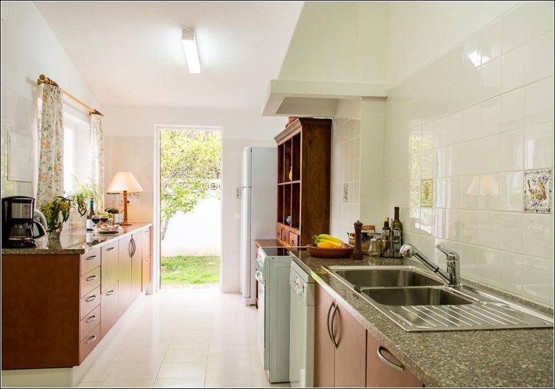 Charming With Heated Pool Near Sandy Beach, Hiking, Golf And Wineries Praia Da Luz